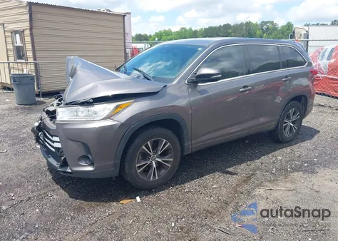 2017 Toyota Highlander Le from USA, damaged, VIN 5TDZZRFH9HS220258